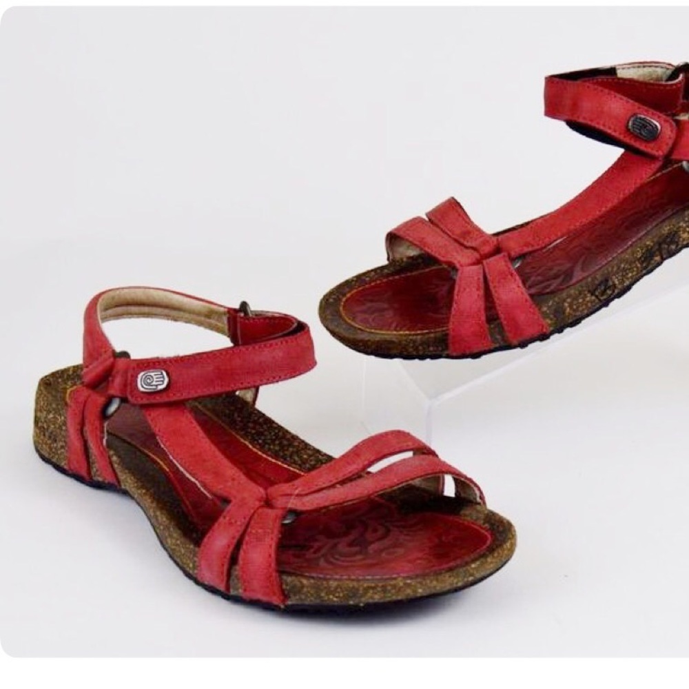 TEVA Ventura sandals. Women’s  sz: 10